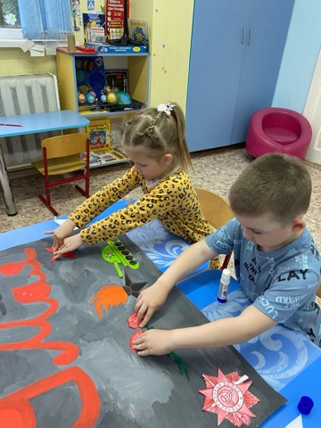 Коллективная работа "Ни кто не забыт, ни что не забыто"