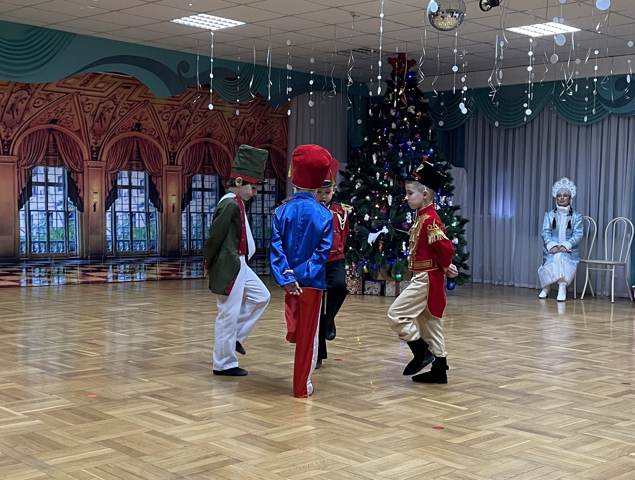 Новогоднее представление